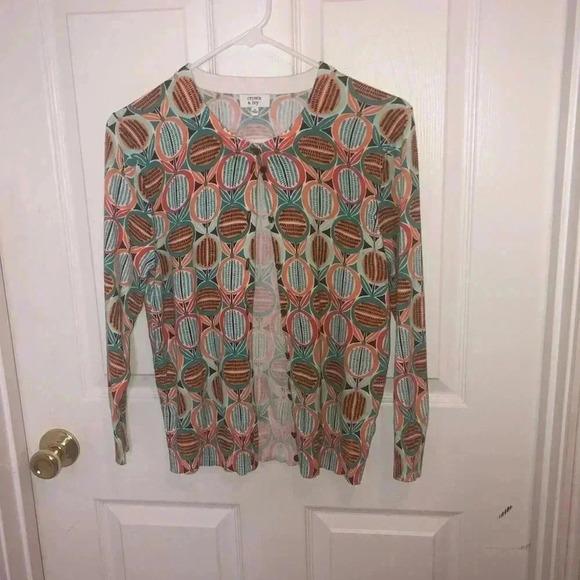 Crown and Ivory sweater - Picture 1 of 4